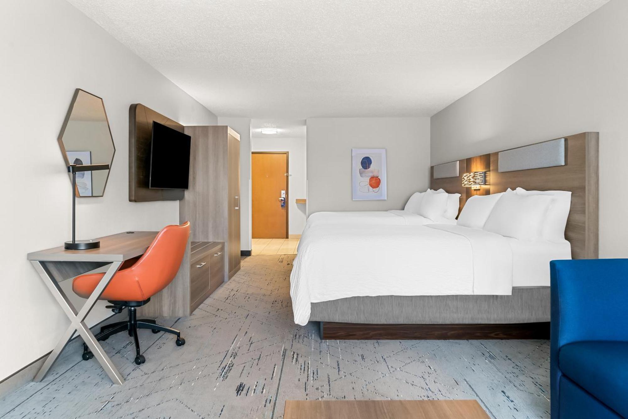 Holiday Inn Express & Suites - Detroit North - Roseville By Ihg Eksteriør bilde